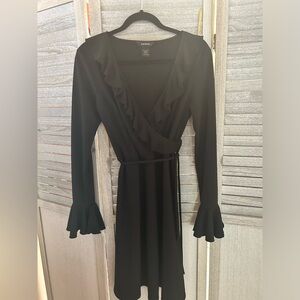 EXPRESS Black Ruffle Dress Long Sleeve Woman’s Size 5/6 Misses Petite